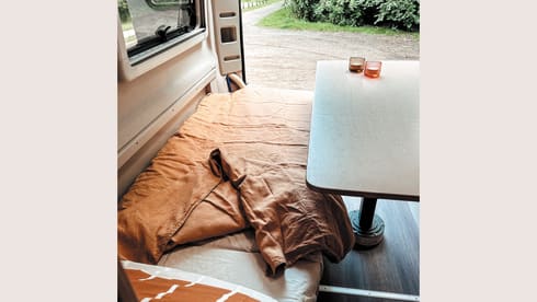 CLAY & GRACE - home away from home – 2-person Knaus bus camper from 2019 - with special design