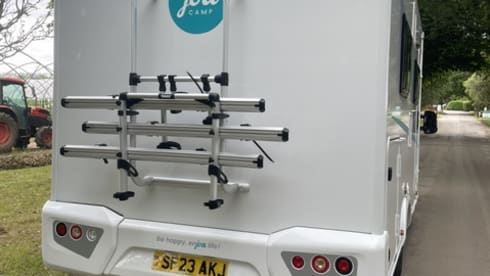 EnJoa Life – Autobus Pilote a 4 posti letto dal 2023