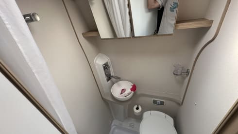 Elddis Autoquest CV40, 3 berth, 2019, loads of extras