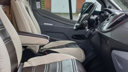 4p Benimar Cocoon uit 2017