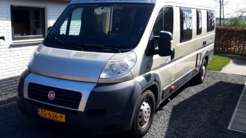 Roadcruiser – 3p Pössl bus uit 2012