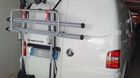 Bornfree  – Bornfree, adventure camper van