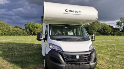 Gem – 6 berth Chausson alcove from 2024