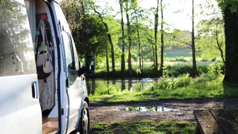 Transie – 2p Ford camper from 2006