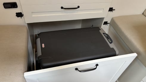 Accogliente camper autosufficiente