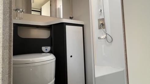 Wayfarer – 5p McLouis semi-integrated from 2025