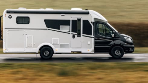 BRUTUS – 4p Sunlight semi-integrated T680 Adventure uit 2026