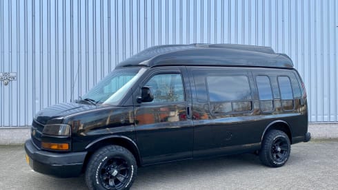 Chevy! – Great Tour Bus (from GTA) for Adventurous Road Trips