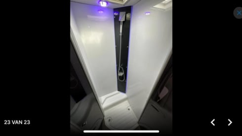 4p Challenger semi-integrated uit 2017