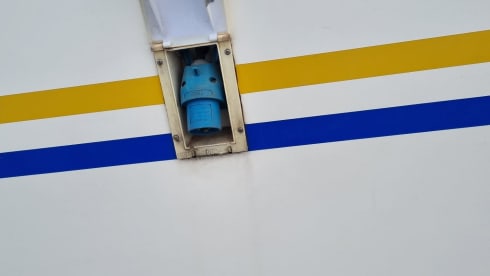 Fiat Ducato Eura Mobil Camper. – 4p Bürstner semi-integrated from 2003