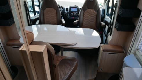 2p Bürstner semi-integrated from 2018