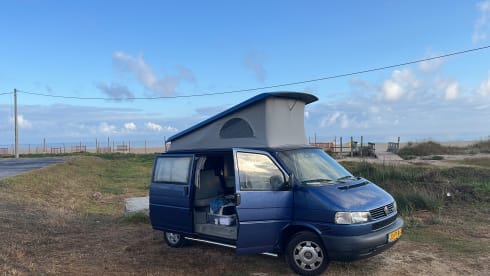 Betsy – Volkswagen T4 California voor avontuur & vrijheid