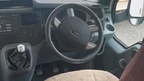 6 berth Ford Rollerteam