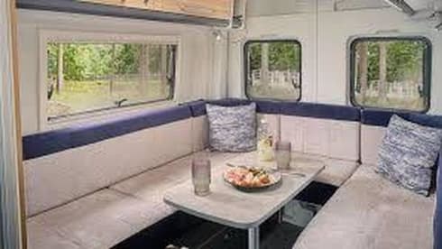 Bailey – 2 Berth Bailey Automatic Campervan 2024