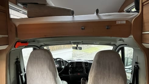 Mannitwou – LMC Liberty Breezer 698