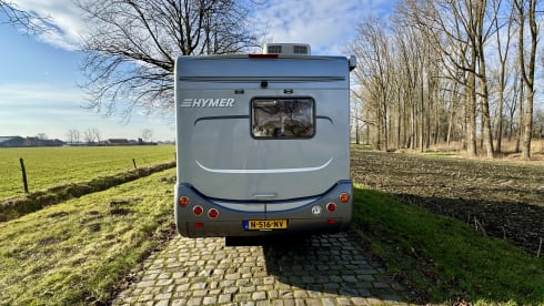 Rifora – Mercedes Hymer Starline 655 intégré 5 places