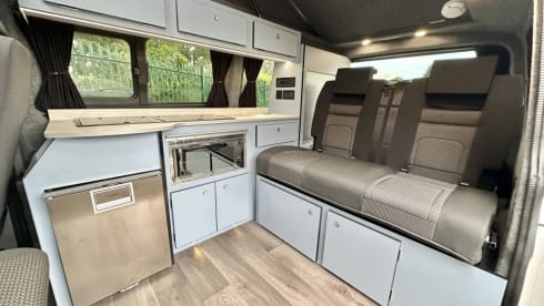 Camella – 4 Berth Volkswagon Transporter T6.1 (Inclusive of Insurance)