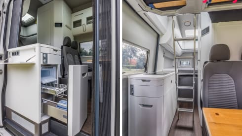 4-person VW GRAND CALIFORNIA automatic WITH AIR CONDITIONING, shower and toilet 