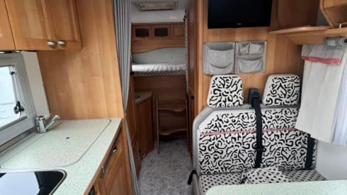 Frank the tank  – 4p Bürstner integriert ab 2000