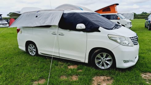 Mabel – Easy to drive, cosy automatic camper 