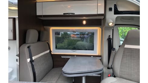 Recent Pössl 160 HP, 9-speed automatic, length beds, 2-person comfort.