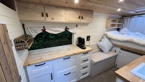 Camper Peugeot a 2 posti letto dal 2026