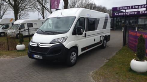 C10 – Sunliving V65 SL 140HP