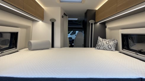 Adria Twin 640 SGX E AUTOMATIC