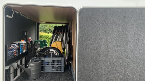 4p LMC semi-integrated from 2017