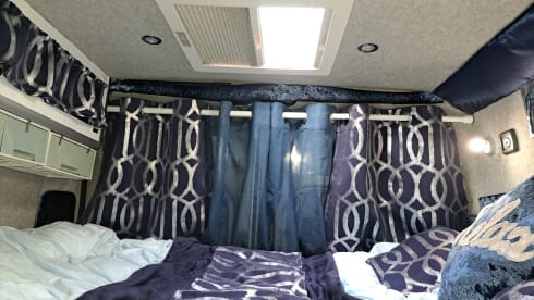 The Roving Badger – 2 Berth Peugeot  Boxer  LWB High Roof 2018 