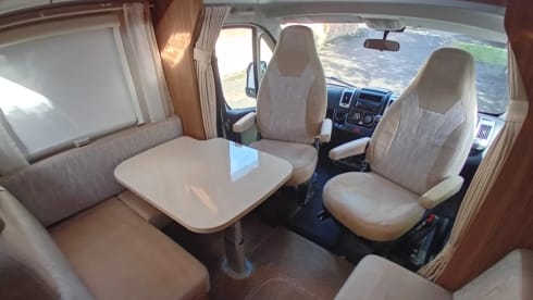 Missy – Autobus Fiat 4 places de 2016