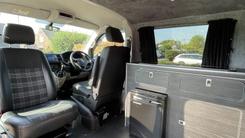 Terrence – 2 berth Volkswagen campervan from 2016