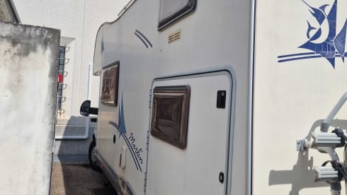 Gian Carlo vannucci – Camper seats 7