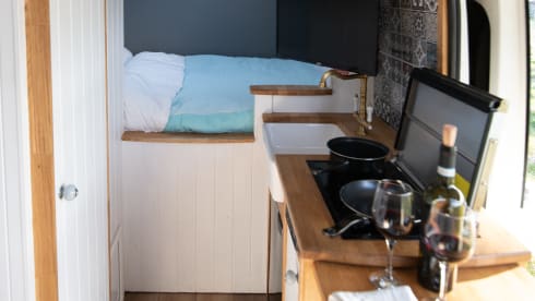 Mini Beast – 2 Berth Luxury Campervan