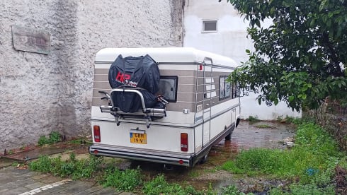 All Inclusive - Off Grid - Old Timer – 6p Hymer integrated uit 1988