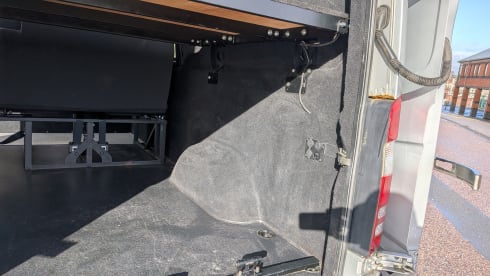 TT Adventure – 4 berth Mercedes-Benz bus from 2010
