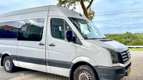 Luna, jouw compacte huis op wielen vol vrijheid! – 2p Volkswagen bus from 2013