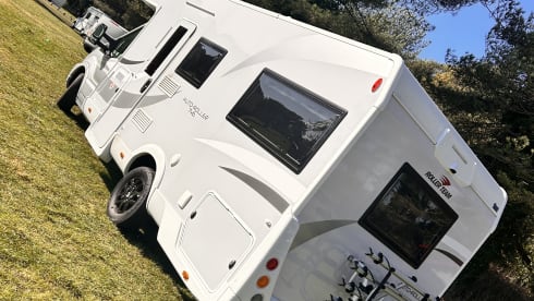 6 berth Roller Team alcove from 2024