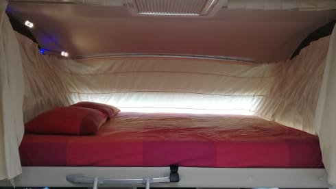 Luxurious family camper with a great sense of space and great travel comfort