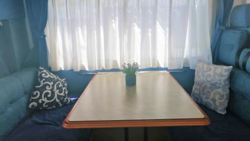 Attic Camper - 6 Seats