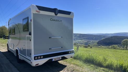 "Reverie" – Chausson 797 Ford 165pk Automaat 3/4* pers.(2026) Volledig uitgerust.