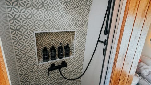 Zula – Luxury Glamper Zula: una casa su ruote per 2 persone e animali domestici!
