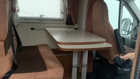 beautiful spacious camper with xxl garage