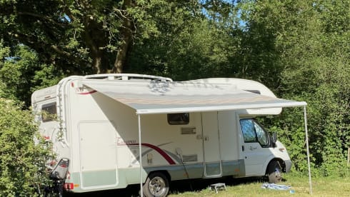 Camper familiare bello e grande per 6 persone