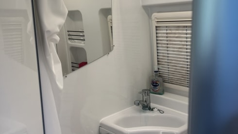 Westfalia Columbus 540D mit 4 Schlafplätzen (2023)