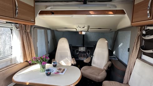 4p Hymer integrated from 2009