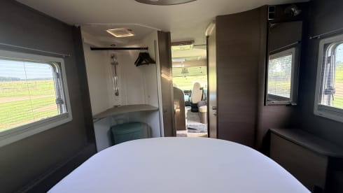 Zeer Luxe Bavaria | C1 | Apple CarPlay | 4 Personen | 2011