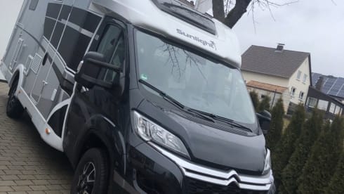 Sun – Adventure T68