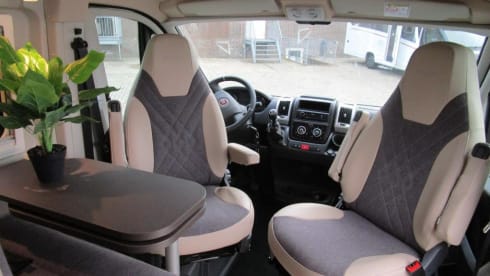 Bürstner – 4p Bürstner campervan uit 2020