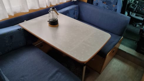 advance comford  – 2p Dethleffs integrated uit 2005